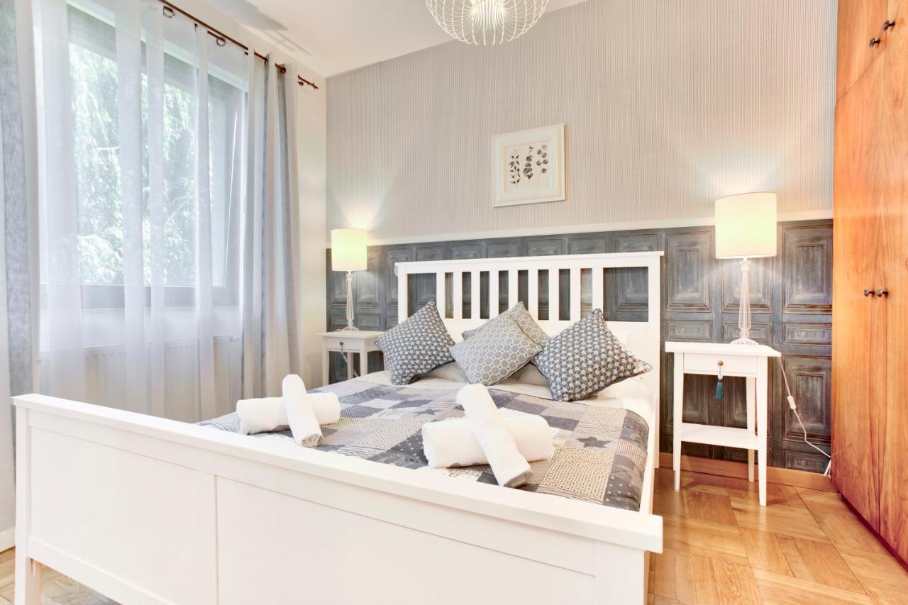 Tyzenhauz Apartments Economy Краков Экстерьер фото