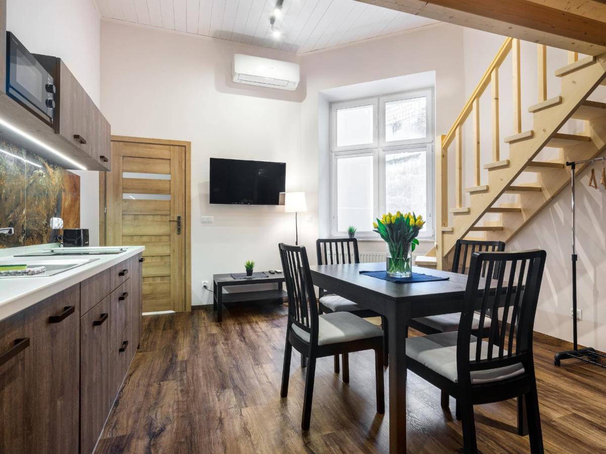 Tyzenhauz Apartments Economy Краков Экстерьер фото