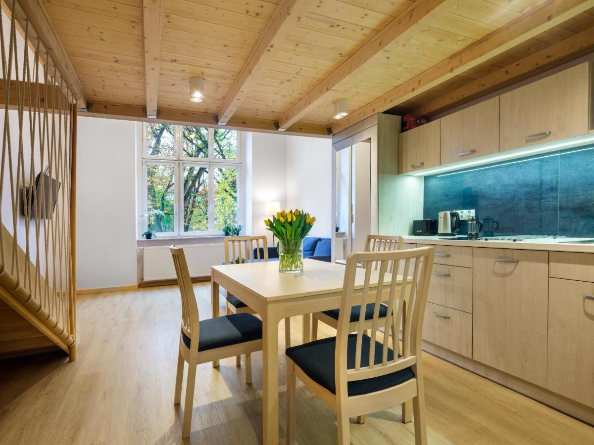 Tyzenhauz Apartments Economy Краков Экстерьер фото